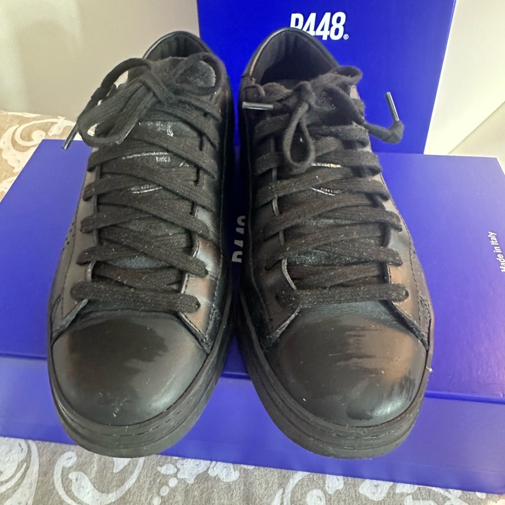 P448  Black Sneakers Unisex size 36